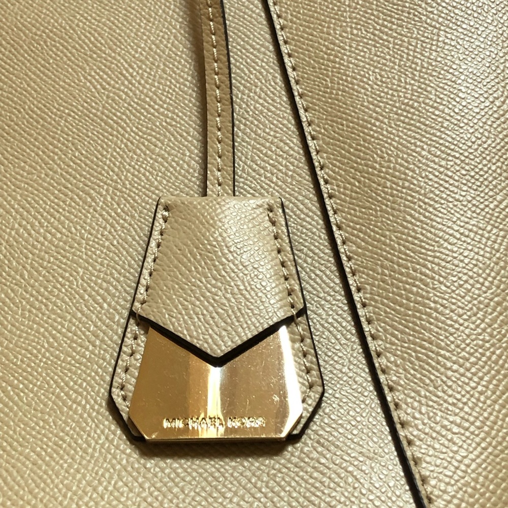 Michael Kors Medium Crossgrain Medium Leather Tote - image 7